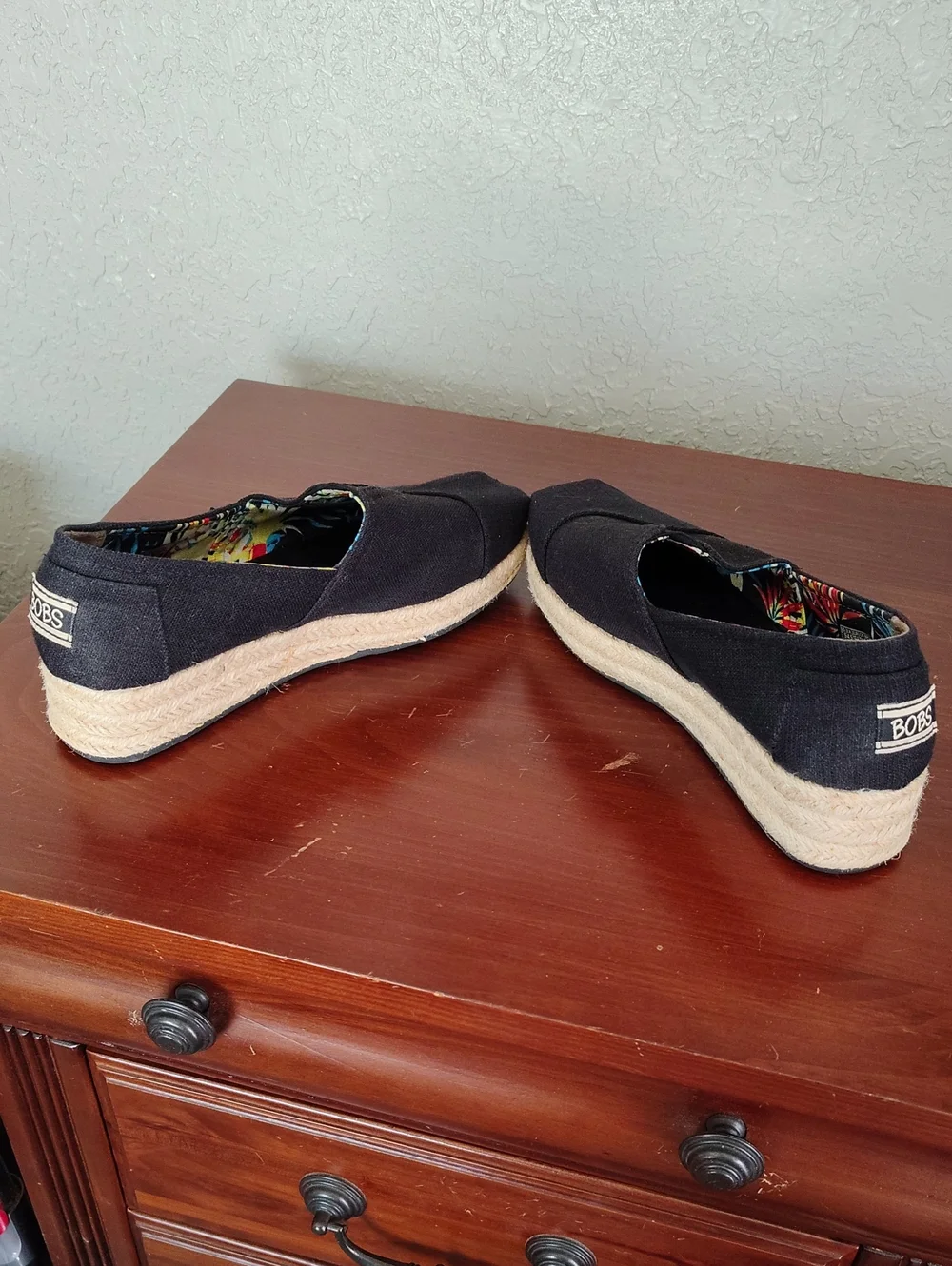 Bobs Espadrille Slip On Black Canvas Wedge 7.5